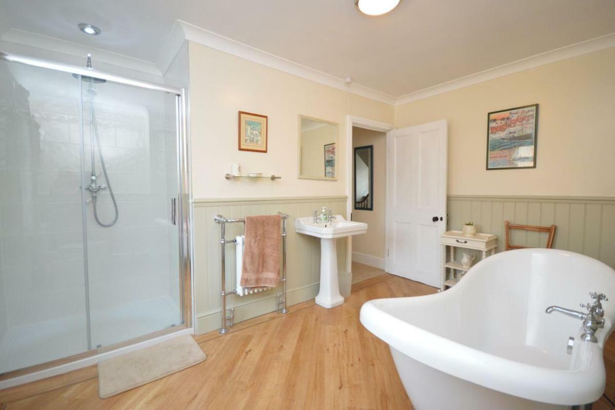 Villa Deerness, 4Star Gold Award 2024, Whitby Extérieur photo